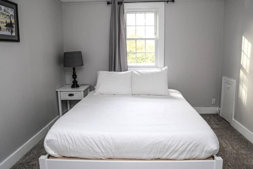New 2Br Apartment Near Lake Winnipesaukee Wolfeboro Exterior foto